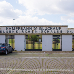 Kampfbahn Glückauf - DJK Teutonia Schalke-Nord