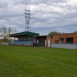 Stadion Grote Bleukens - SK Rapid Leest