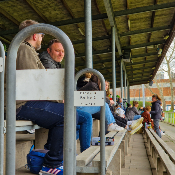 Stadion an der Feuerbachstraße - TuRU Düsseldorf